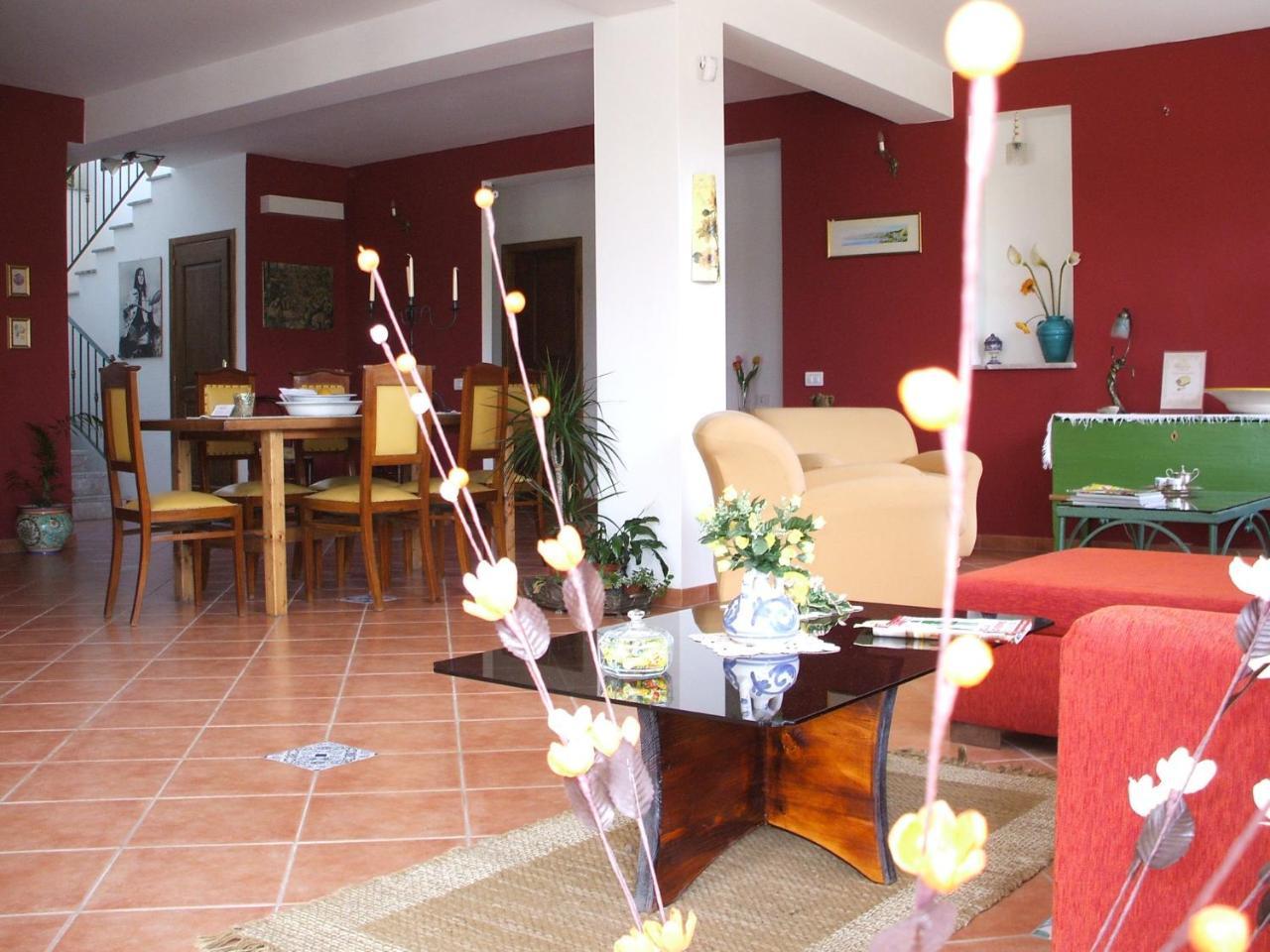 B&B Villa Maria Giovanna Giardini-Naxos Exterior foto