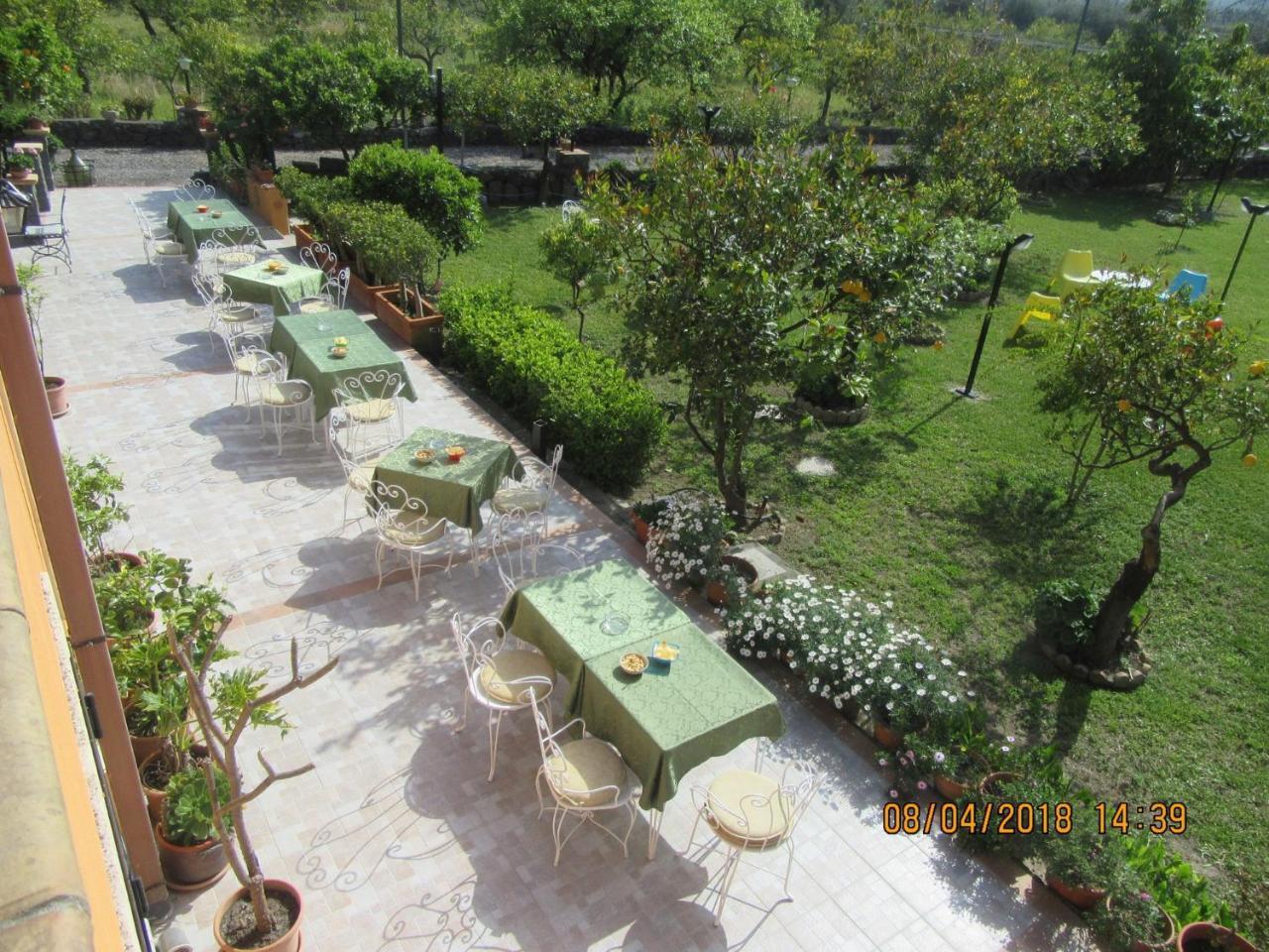 B&B Villa Maria Giovanna Giardini-Naxos Exterior foto