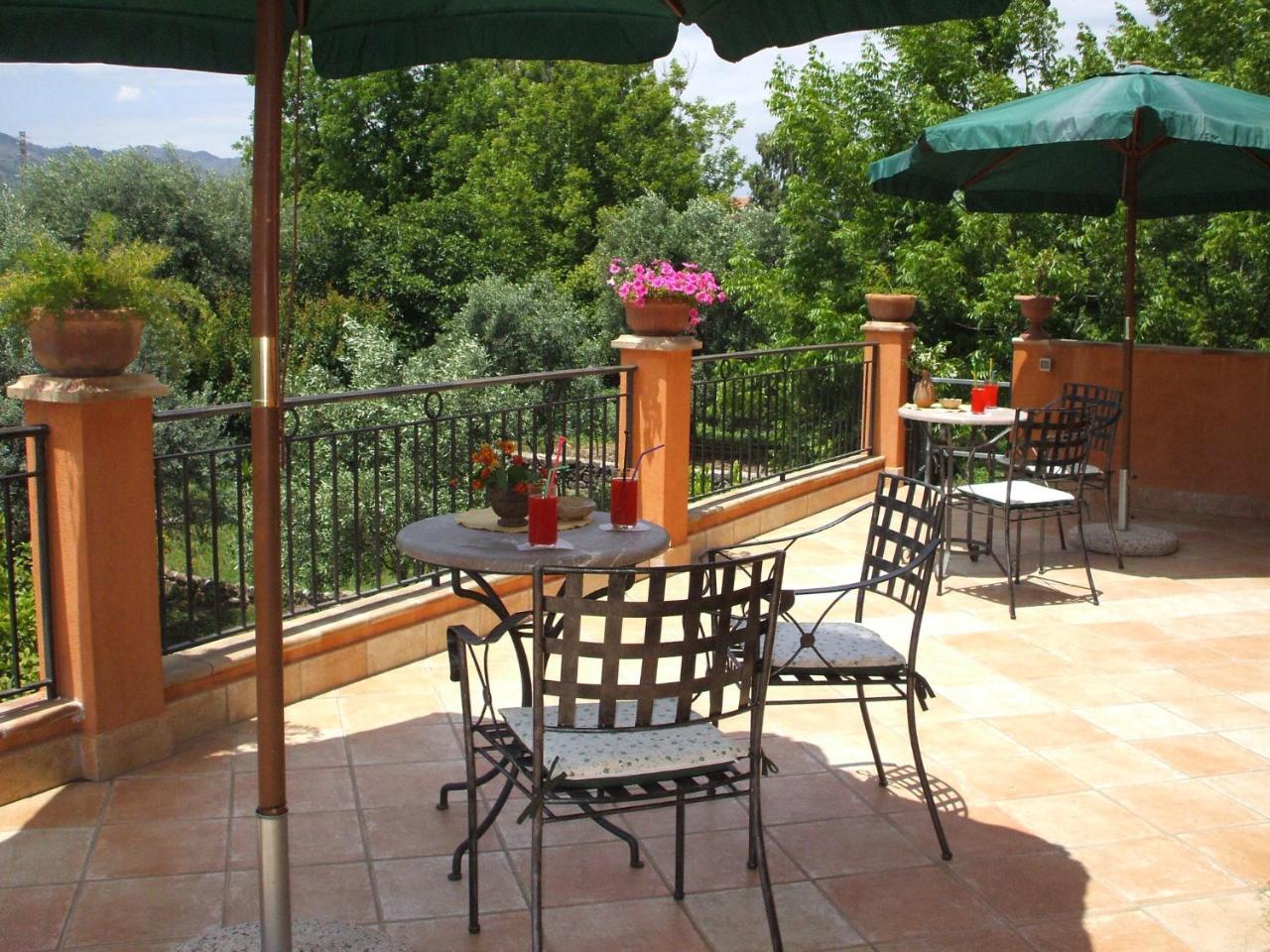 B&B Villa Maria Giovanna Giardini-Naxos Exterior foto